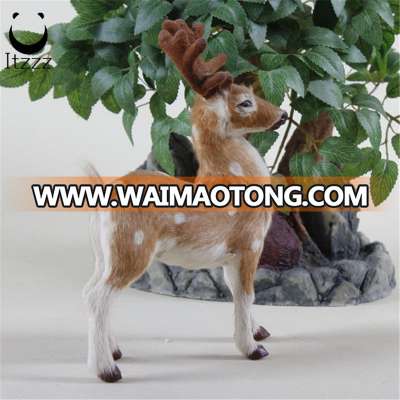 2019 High Quality Hndicraft Realistic Furry Animals Deer For Christmas Decoration