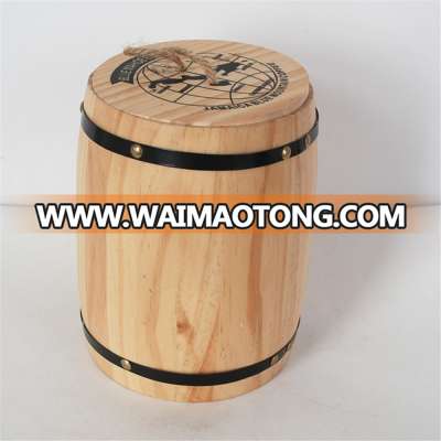 Wood Material and Recycled Materials Feature round wooden box